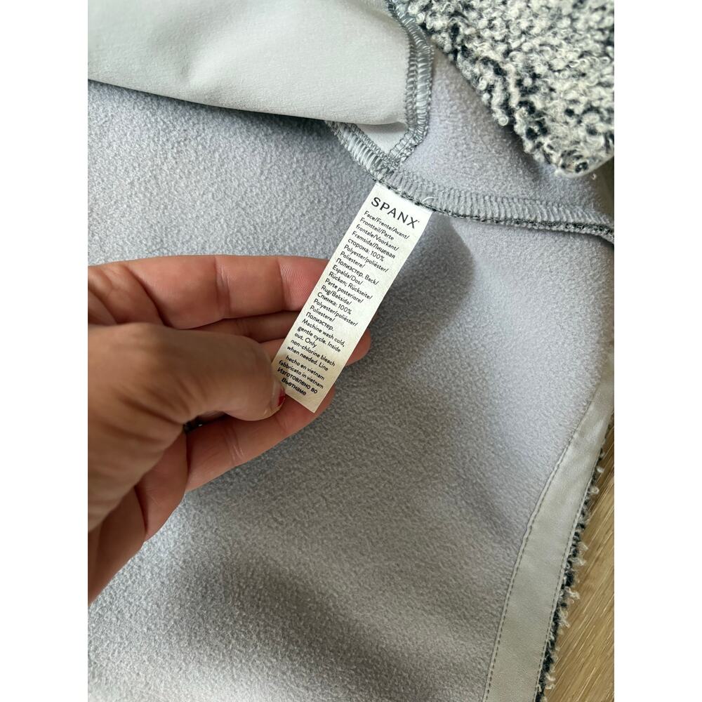 Spanx Luxe Fleece Shirt Jacket in gray - Picture 7 of 7